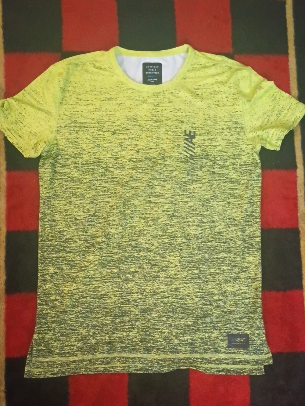 American Eagle shirt